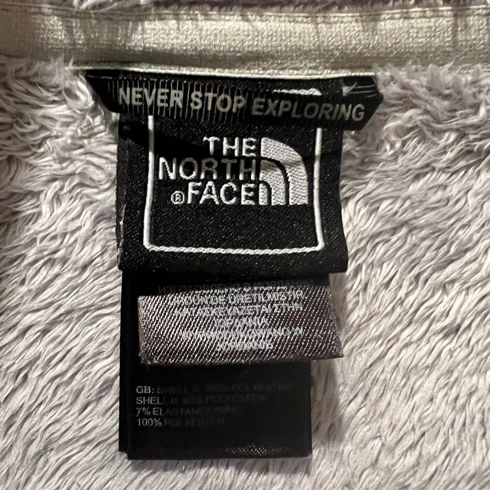 The North Face Osito Women’s Fleece Jacket Breast Cancer Awareness Size S/P - Picture 8 of 9